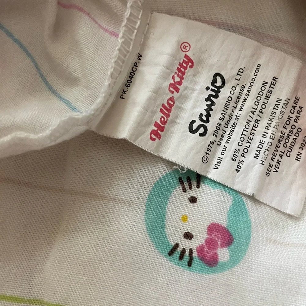 Vintage Hello Kitty sheet set Sanrio flat sheet and fitted sheet bed set